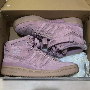 adidas Forum Mid womens 7.5 mauve purple adventure hiking high top sneaker